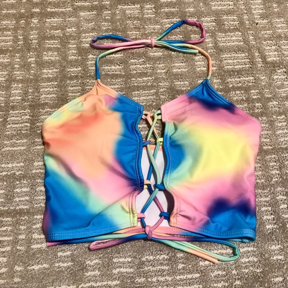 ☀️NWT tie dye lace up halter crop top - Picture 2 of 3